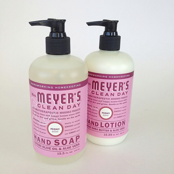 1 Pack Liquid Hand Soap 12.5 OZ, 1 Pack Hand Lotion 12 OZ, Peony, 2-Packs