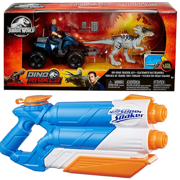 World Deluxe Story Pack Off-Road Tracker ATV + Super Soaker Twin Tide, Pack of 2